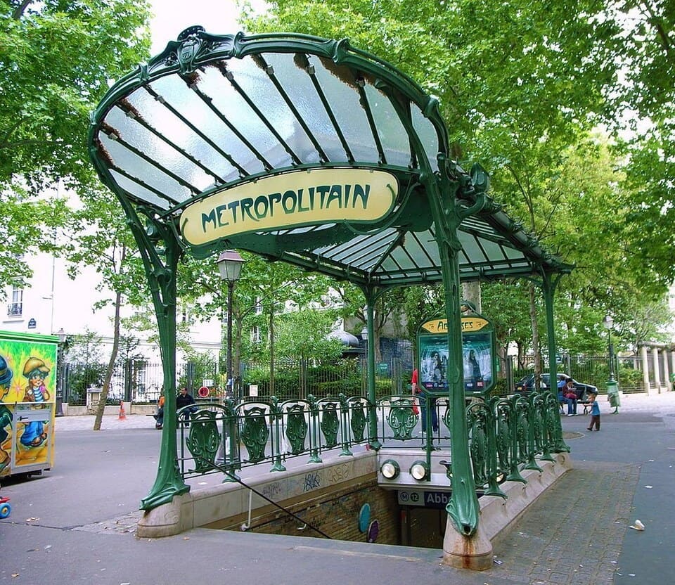 Hector Guimards ursprungliga jugendentré till Paris Métro i Abbesses station